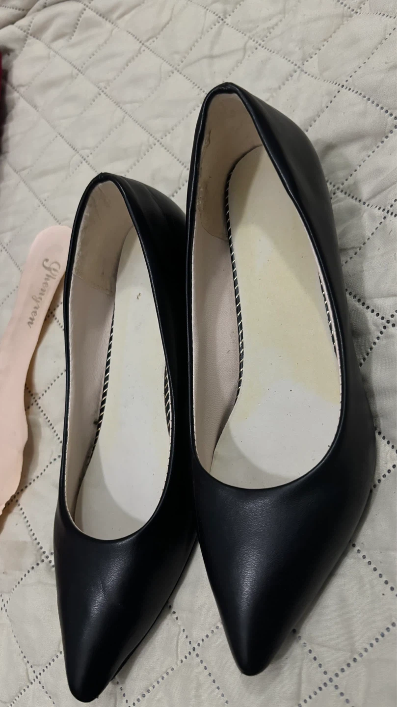 🌱 Black Faux Leather Pointed Toe Flats - photo 5