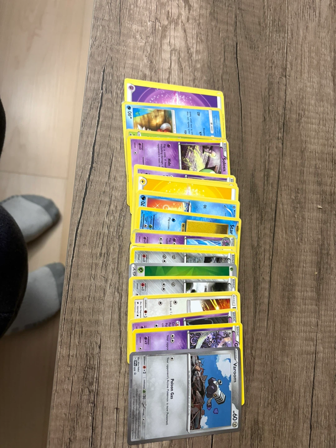 Pokemon Trading Cards - Assorted Lot