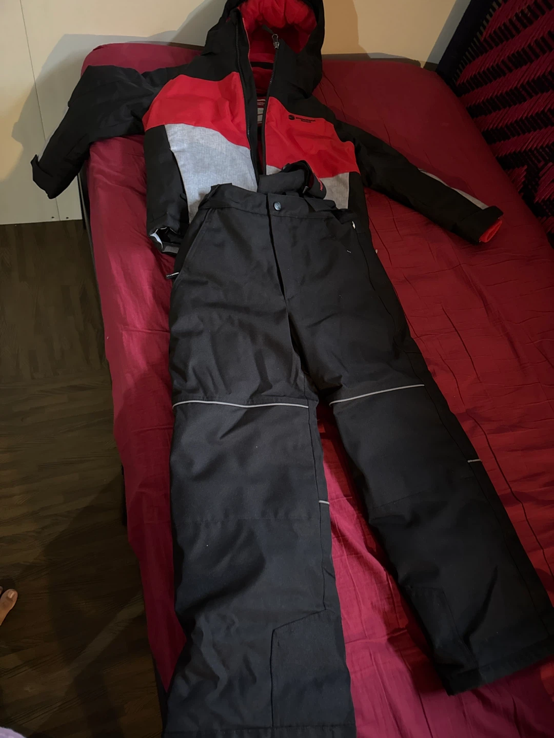 Stormpack Snow Suit - Size 7
