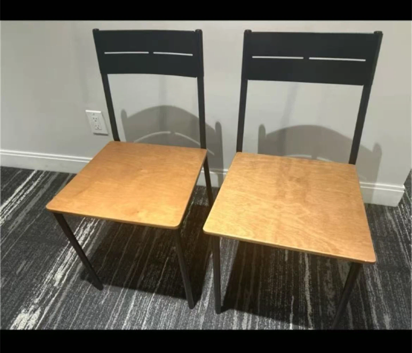 Set of 4 metal and woven seat dining chairs - photo 4