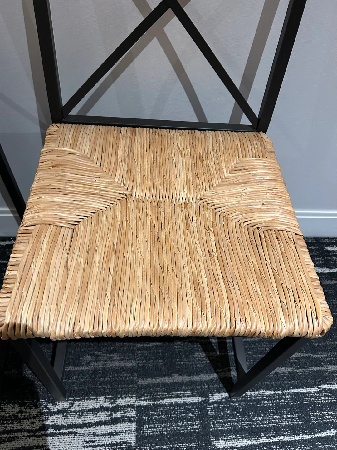 Set of 4 metal and woven seat dining chairs - photo 2
