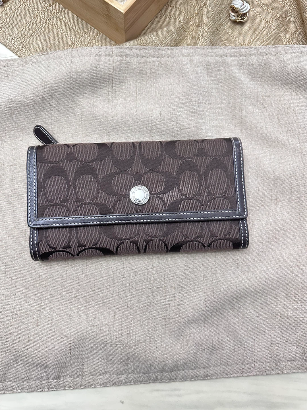 Coach Signature Trifold Wallet Brown - photo 2