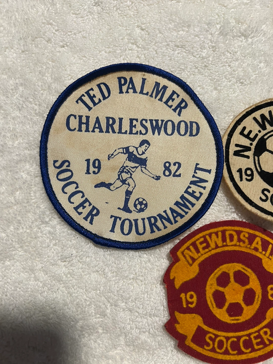 Vintage Soccer Patches - photo 2