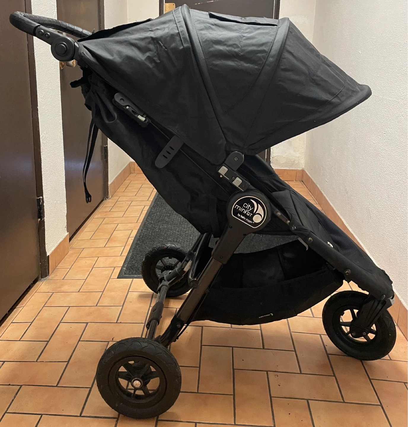 Baby Jogger City Mini GT Stroller - photo 3