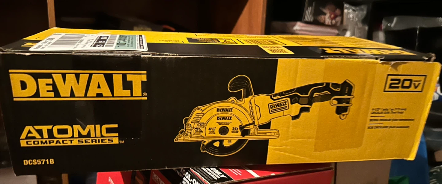 DEWALT ATOMIC 20V MAX Circular Saw DCS571B - photo 2
