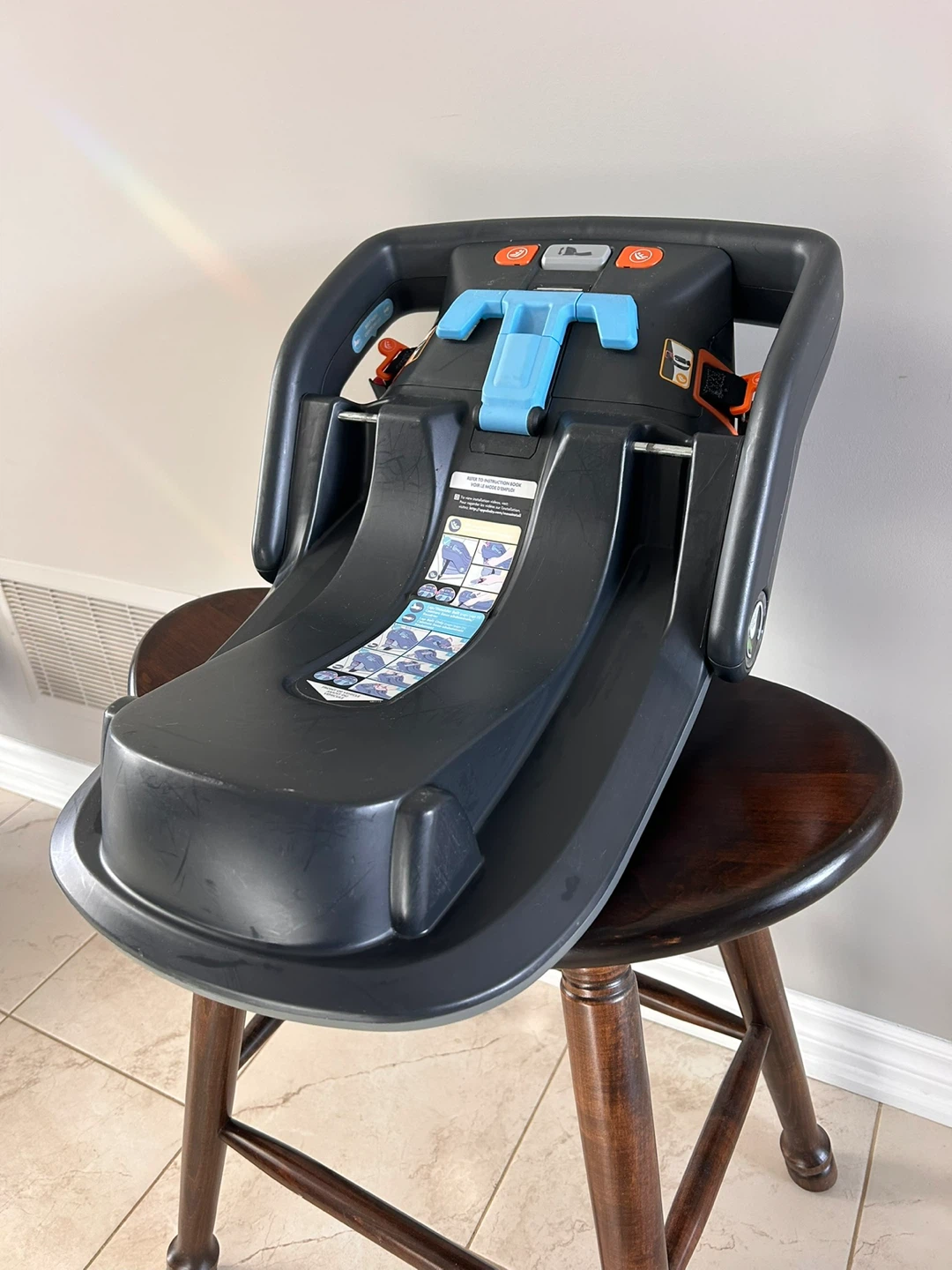 UPPAbaby Mesa Infant Car Seat with Base - photo 4