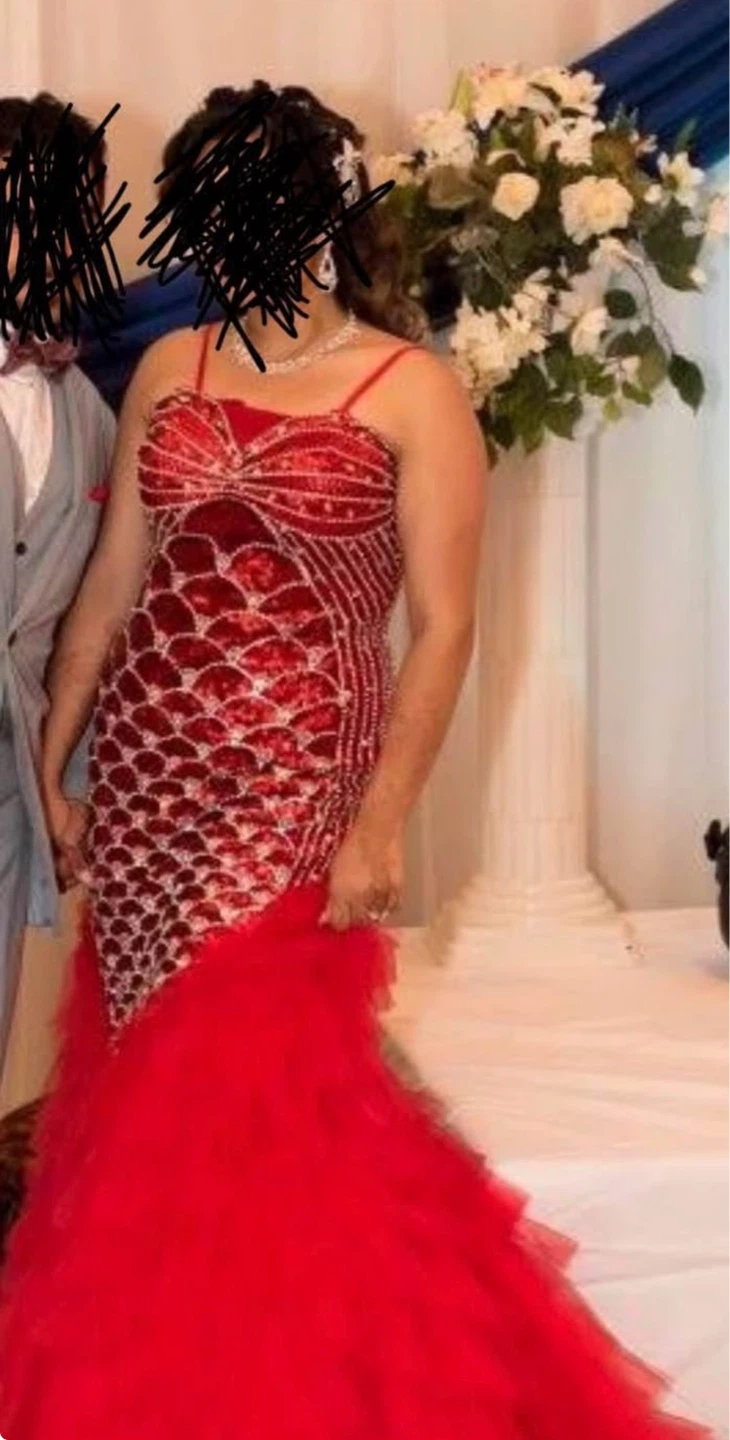 Angela & Alison Red Beaded Gown - photo 2