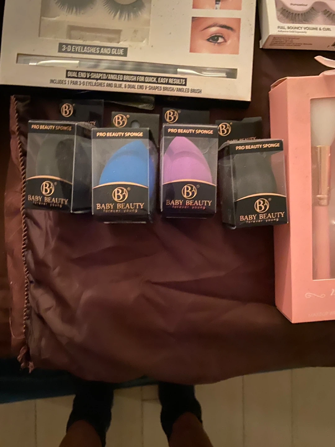 Kiss & N.Y.N.Y. Beauty False Eyelashes and Makeup Brushes Set - photo 3