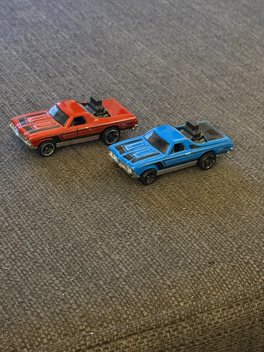 Hot Wheels 1969 El Camino Diecast Cars (Red & Blue) - photo 2