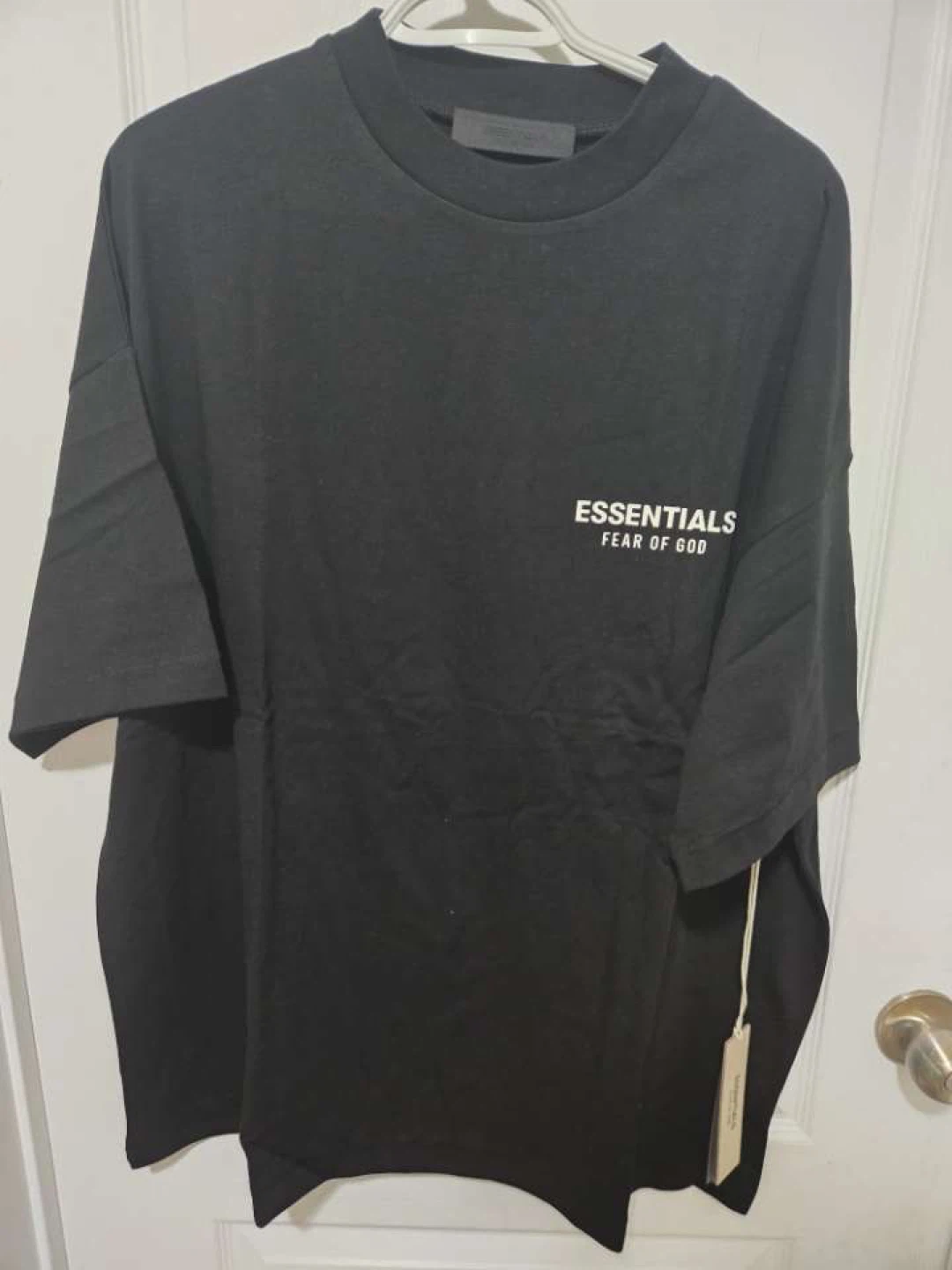 Black Fear of God Essentials T-Shirt