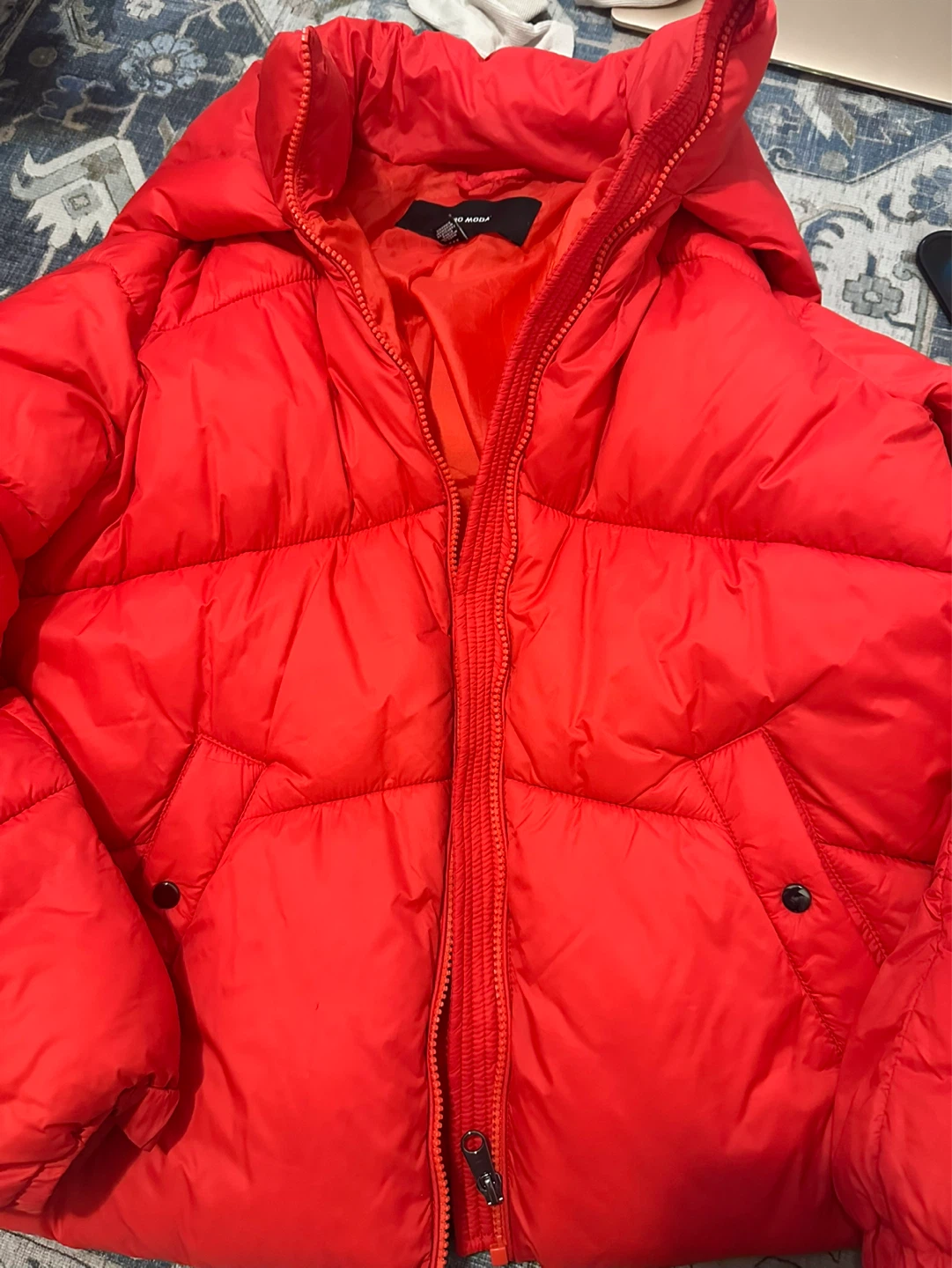 VERO MODA Puffer Jacket - Red - Medium