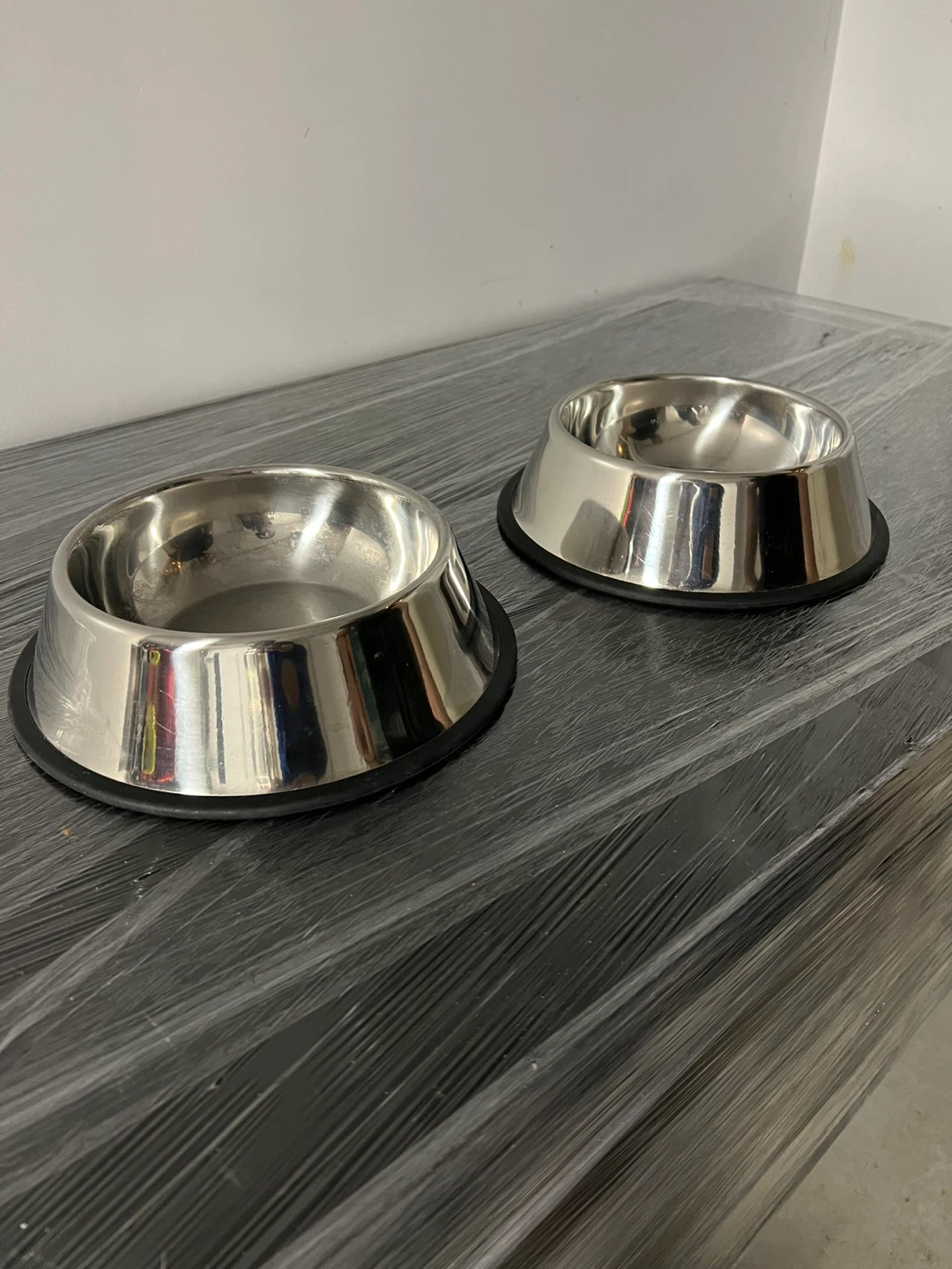 Set of 2 Stainless Steel Pet Bowls