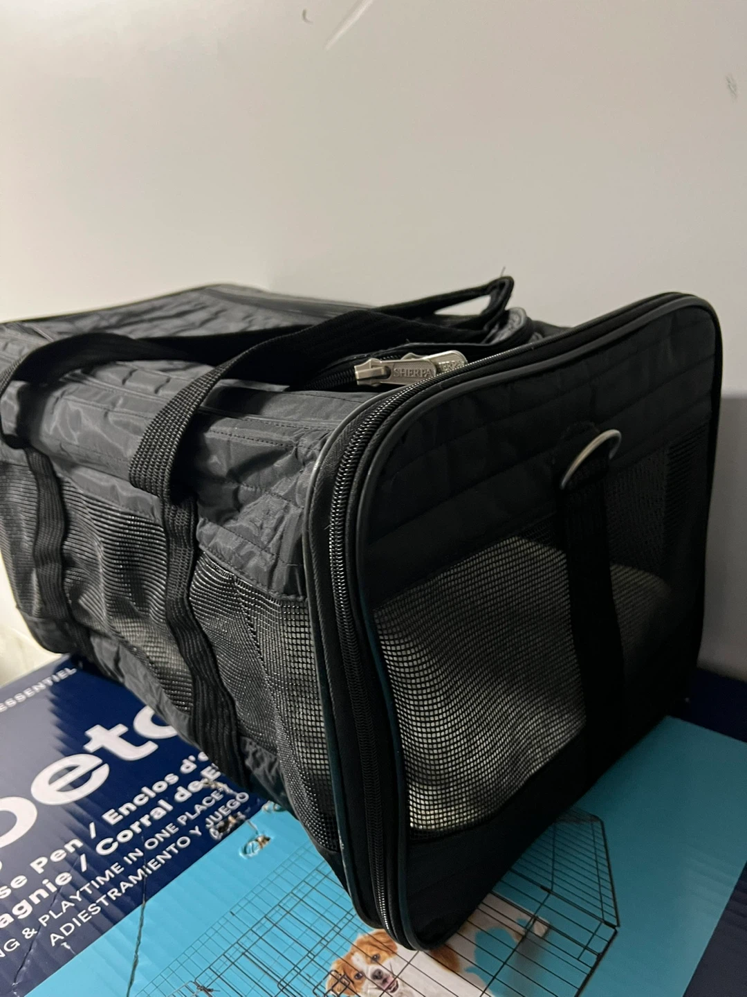 Black Pet Carrier Bag - photo 2