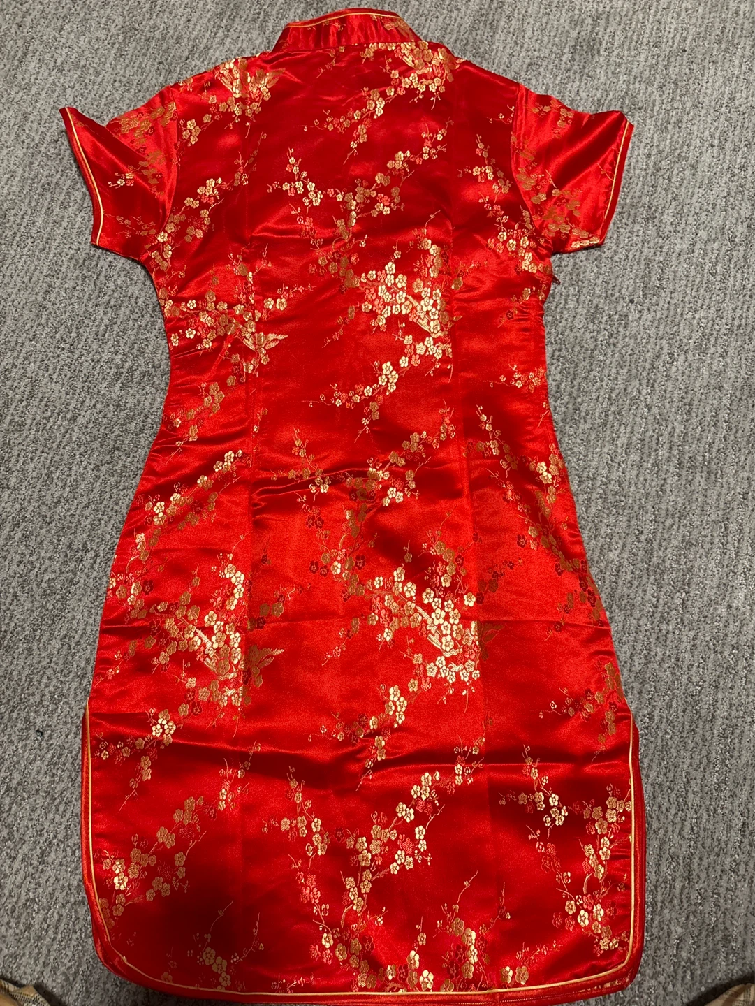 Red Chinese Cheongsam Dress – Gold Embroidery - photo 2