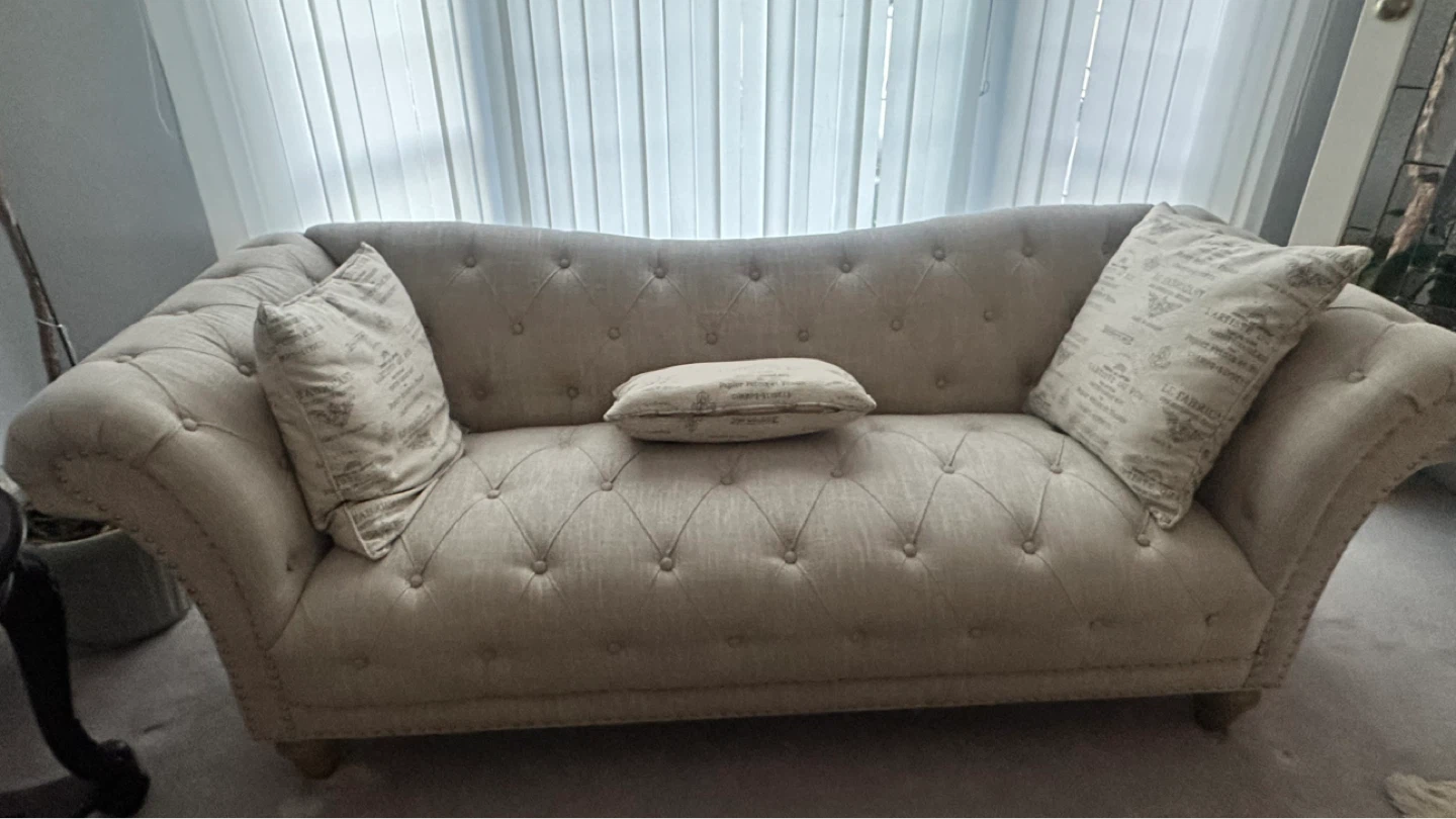 Tufted Settee Sofa with Accent Pillows - photo 2