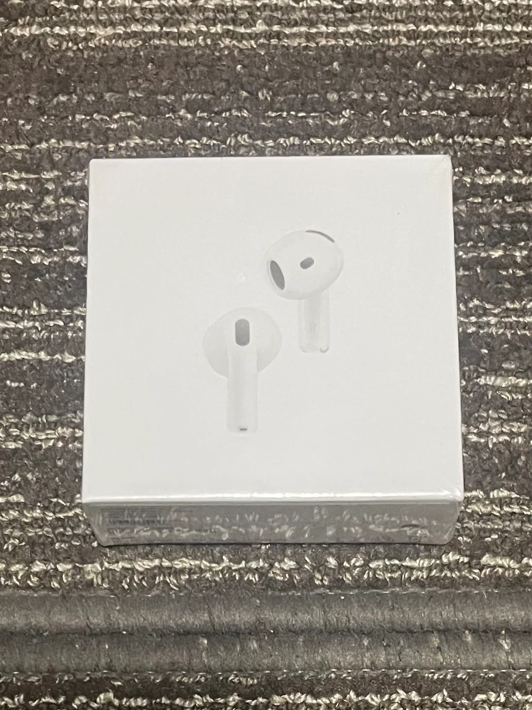 Apple AirPods 4 with Active Noise Cancellation