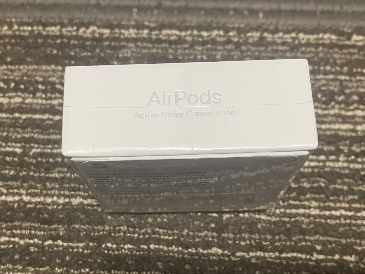 Apple AirPods 4 with Active Noise Cancellation - photo 3