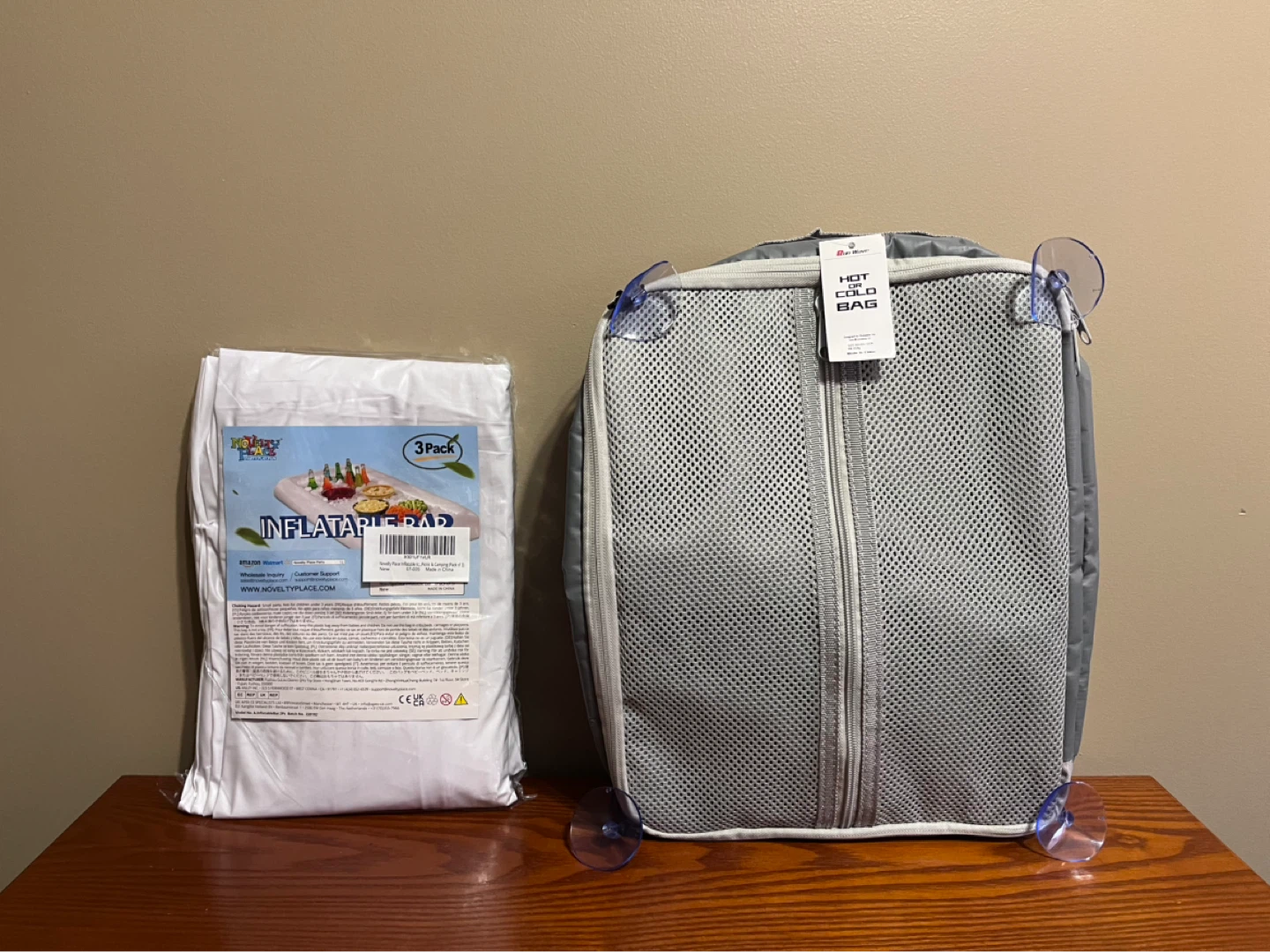 DECK BAG & INFLATABLE BUFFET SERVING FLOATS