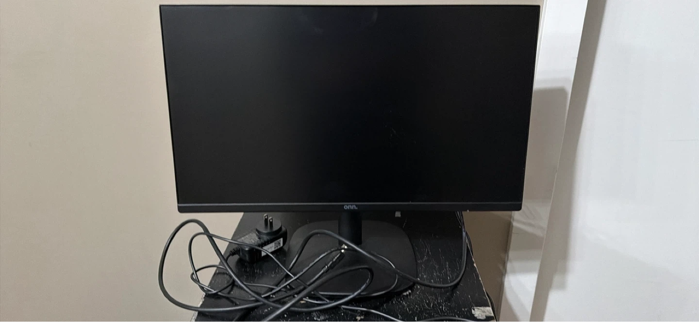 Onn. 22" Monitor - photo 2