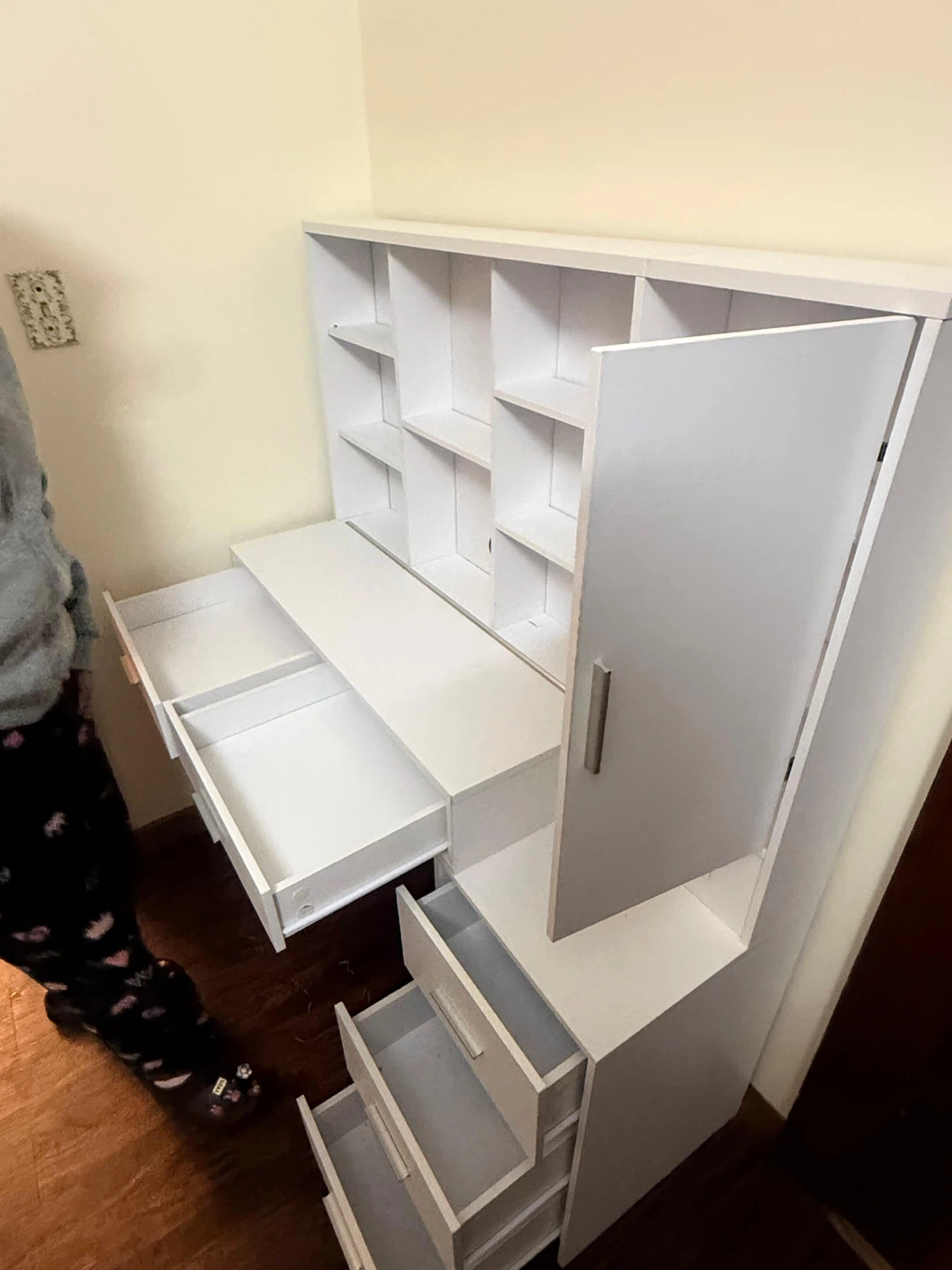 White Desk with Hutch and Built-in Outlets - photo 4