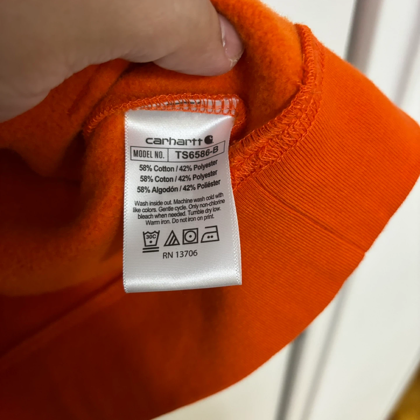 Carhartt Orange Hoodie - L/G (14-16) - photo 4