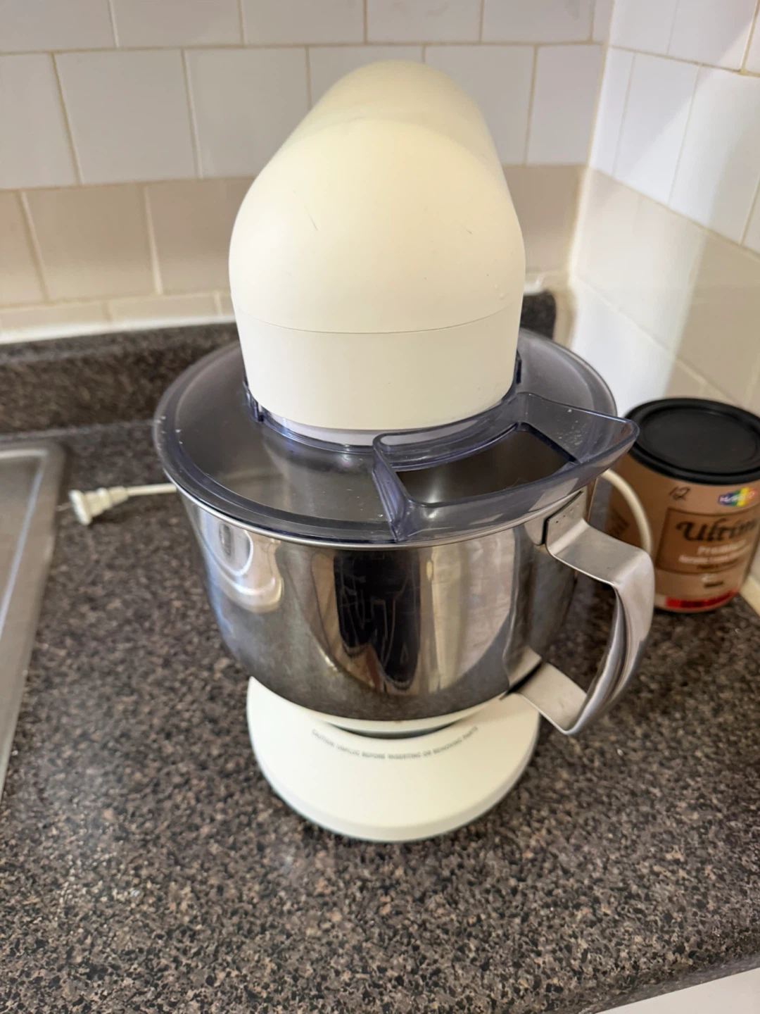 Beautiful 5.5QT Stand Mixer - photo 2