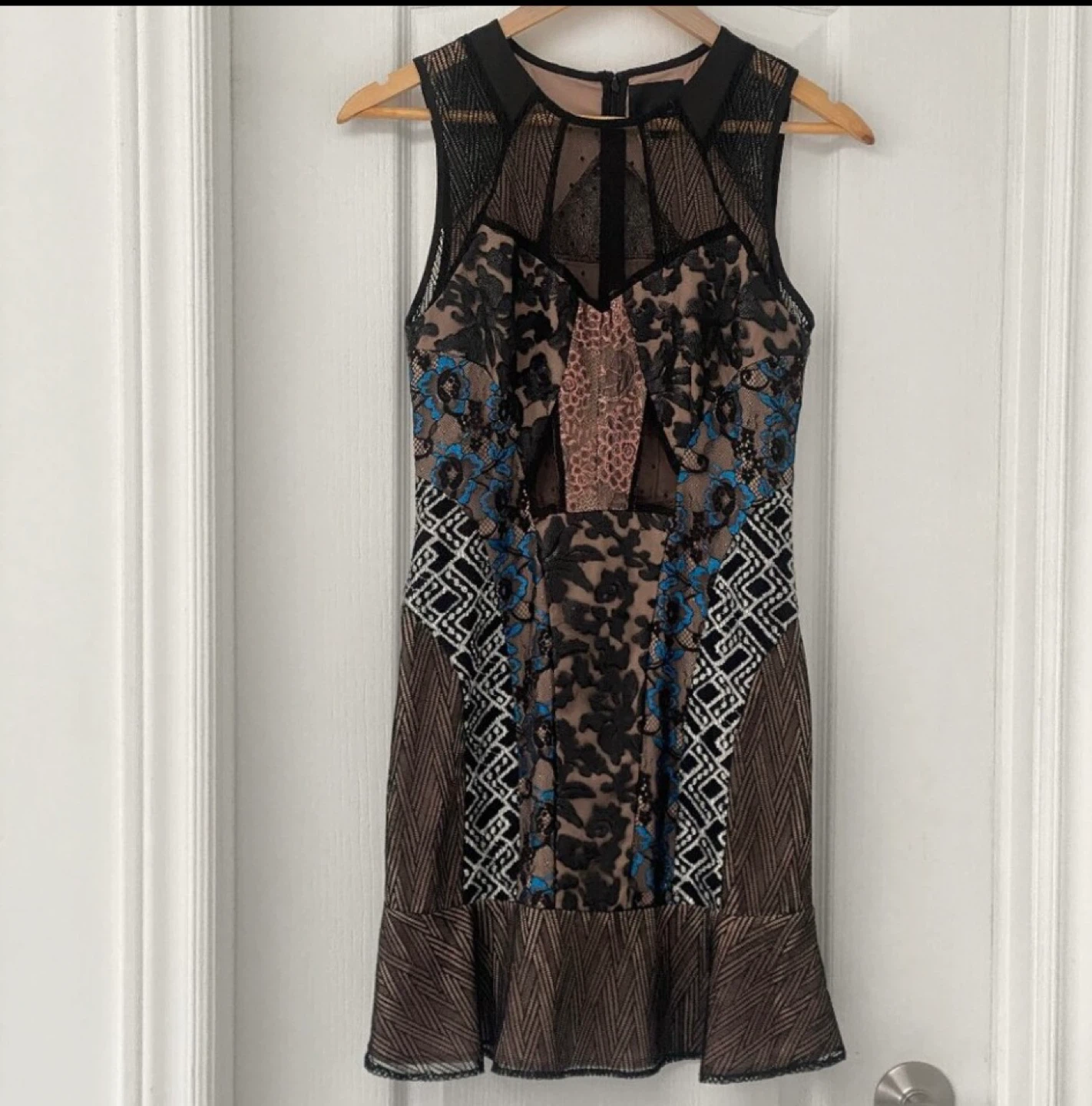 Greyline XS Lace Dress - photo 2