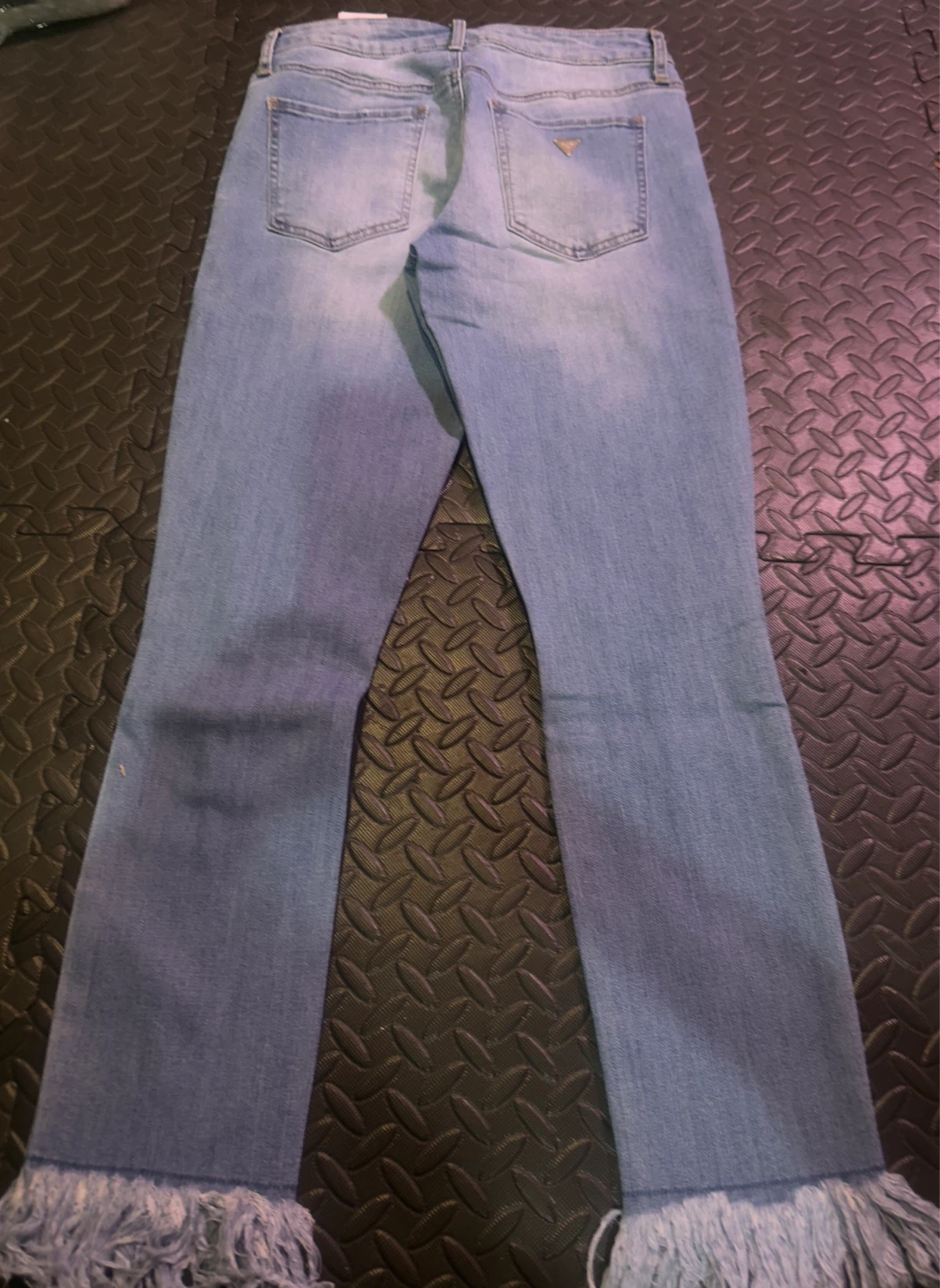 GUESS Women's Light Wash Distressed Frayed Hem Jeans - photo 2