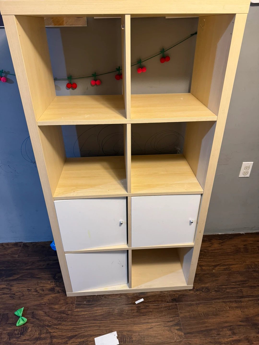 Light Wood Cube Storage Shelf Unit with Doors