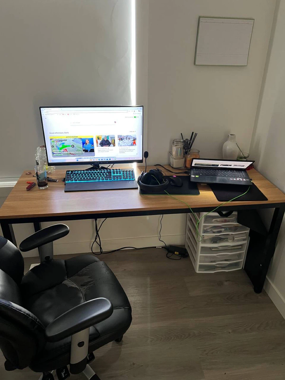 Wooden Desk with Metal Frame | Table