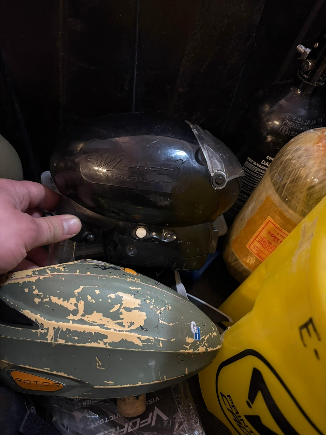Paintball gear lot – markers, rotor, tanks, masks - photo 4
