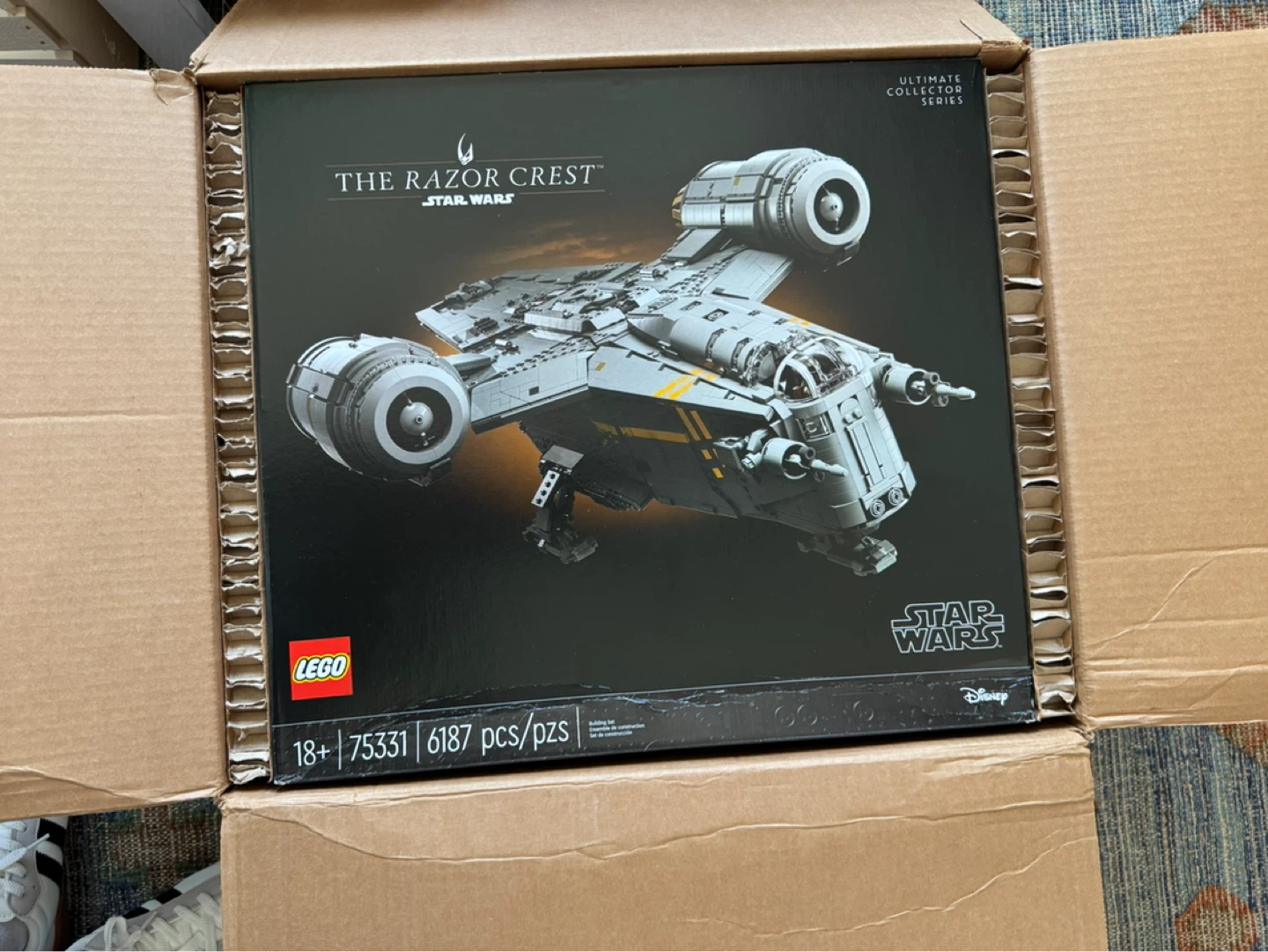 LEGO Star Wars The Razor Crest Ultimate Collector Series Set