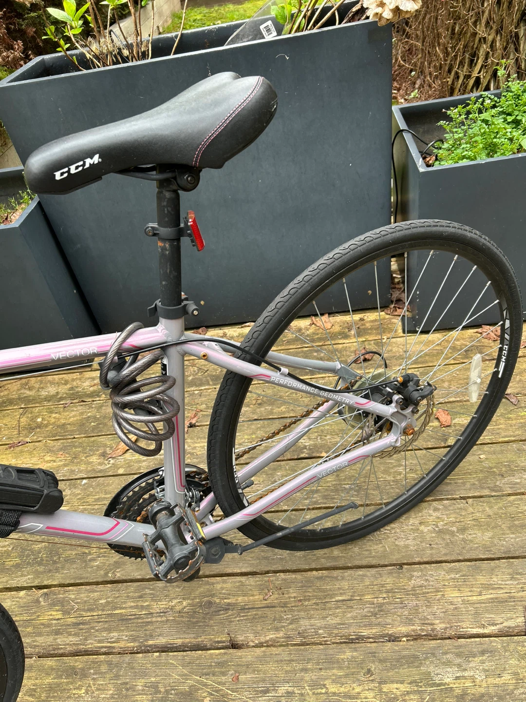CCM Vector Women's Hybrid Bike - photo 3