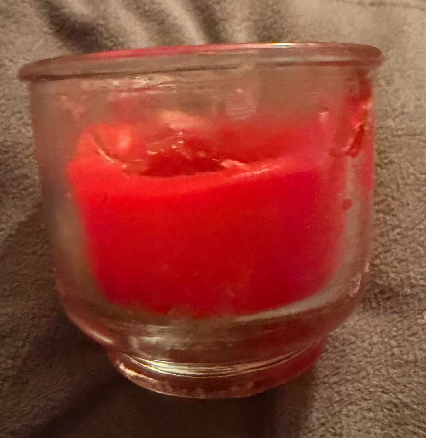Avon Glow of Christmas Floral Medley Scented Candle - photo 3