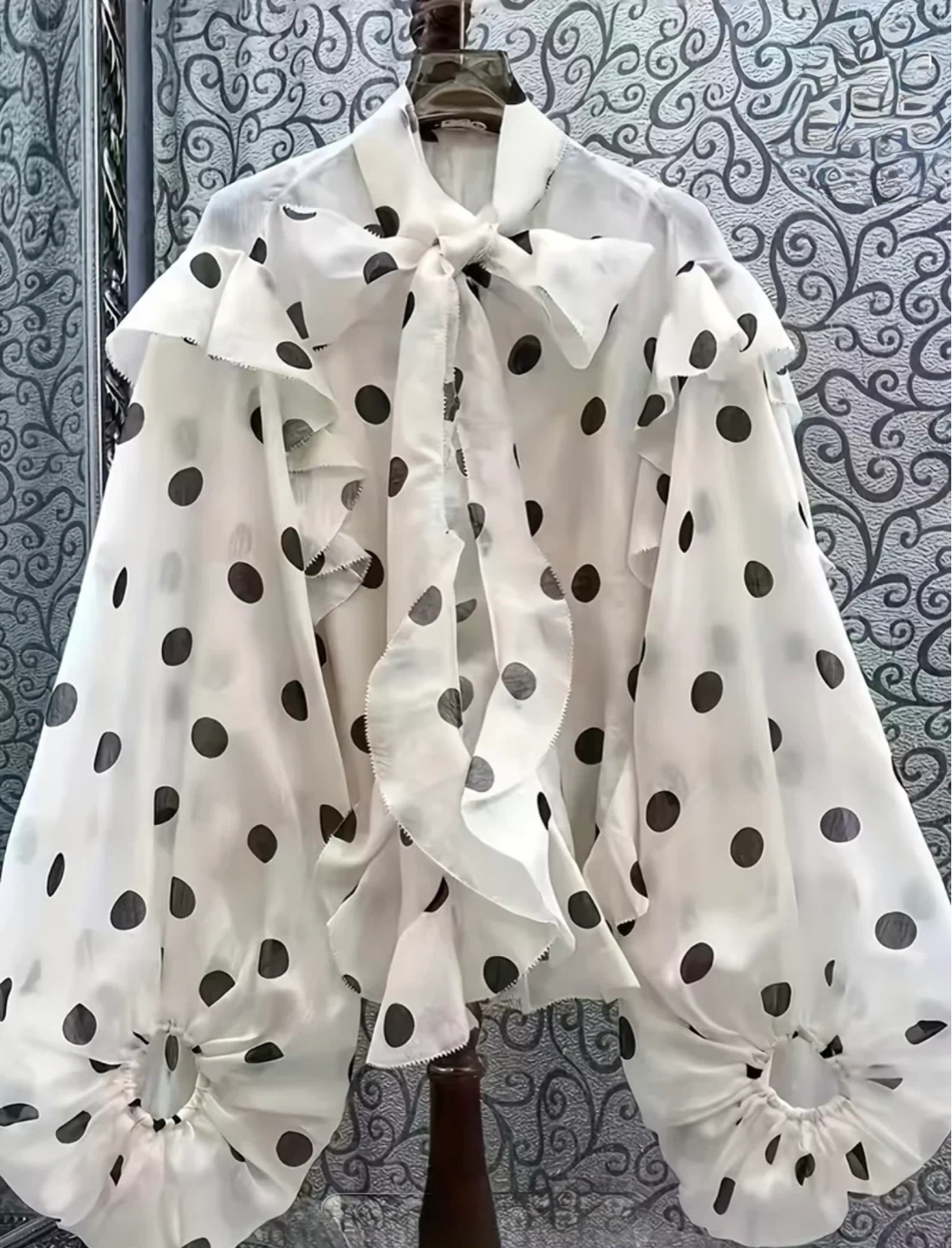 Sheer Chiffon Polka Dot Blouse w/Ruffle trim ⚫️⚪️⚫️