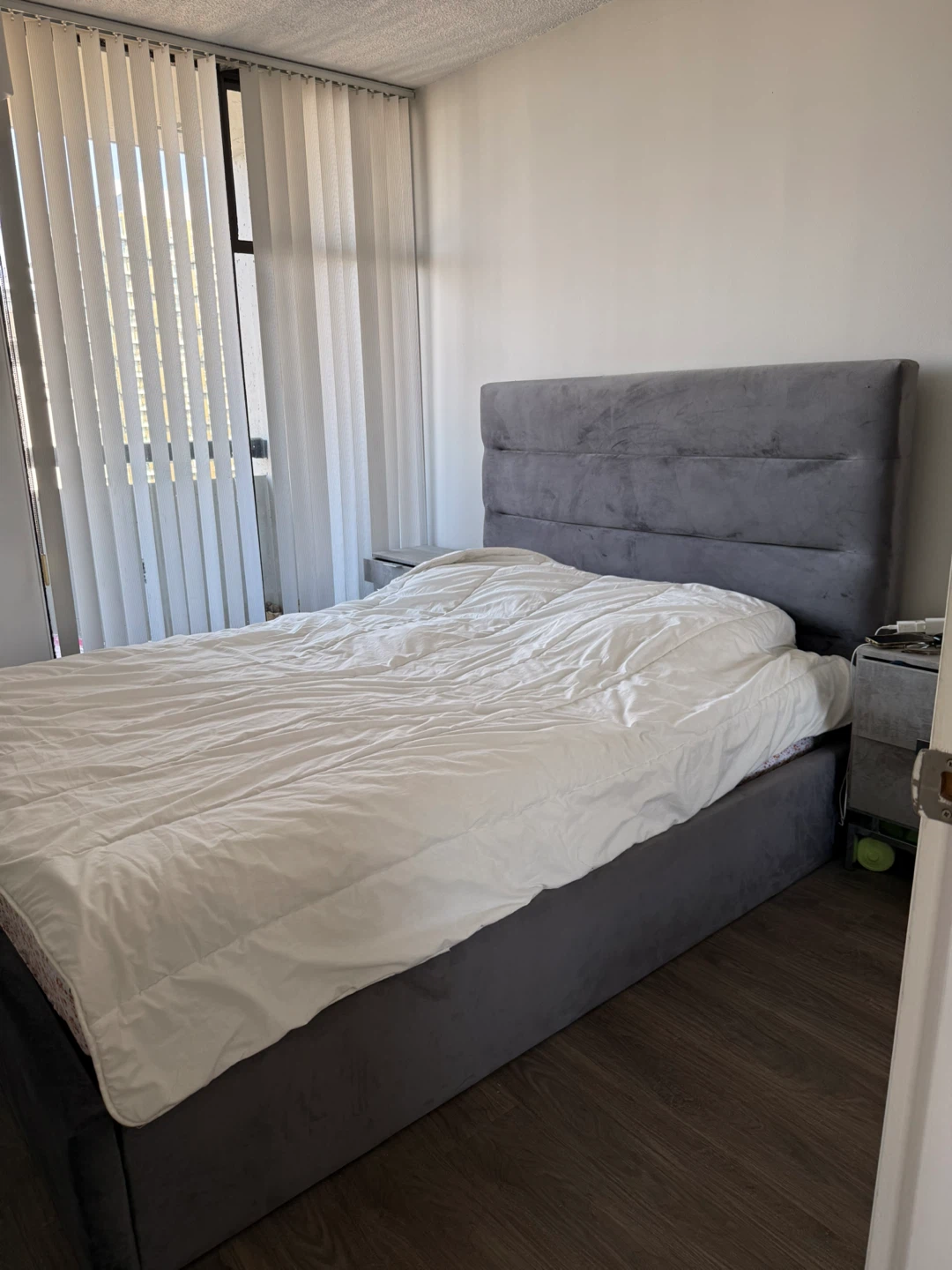 Grey Upholstered Queen Bed Frame with Headboard