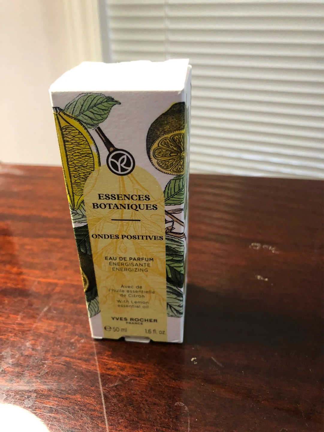 Yves Rocher Essences Botaniques Eau de Parfum (50ml) - photo 2