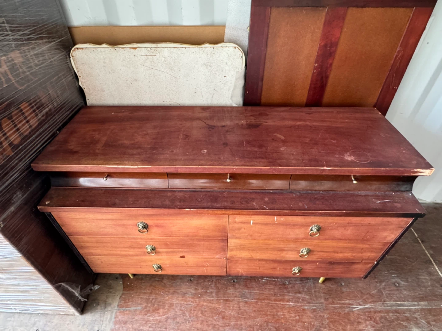 Beaver Furniture Co. dresser with mirror - photo 2