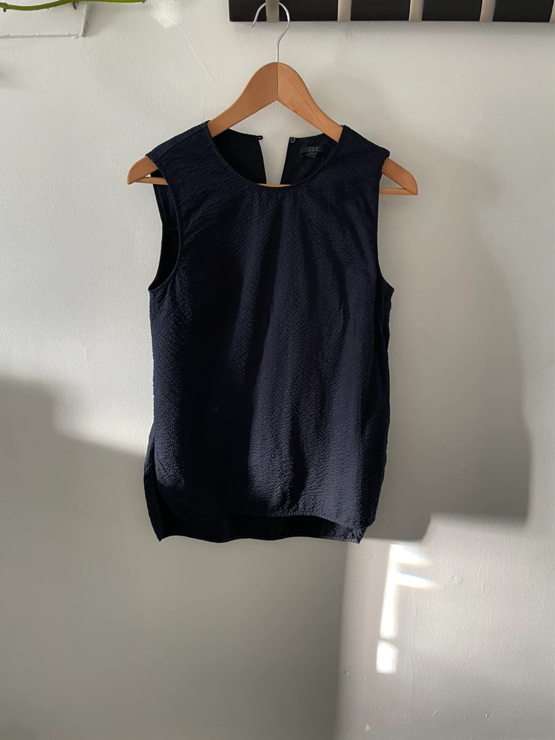 COS Navy Textured Sleeveless Top - EUR 36