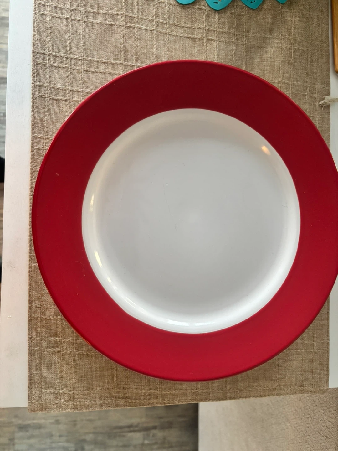 6 dinner plates - photo 2