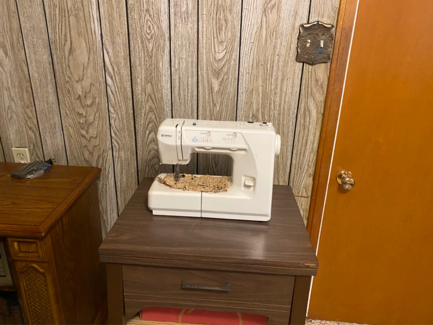 White Singer Sewing Machine