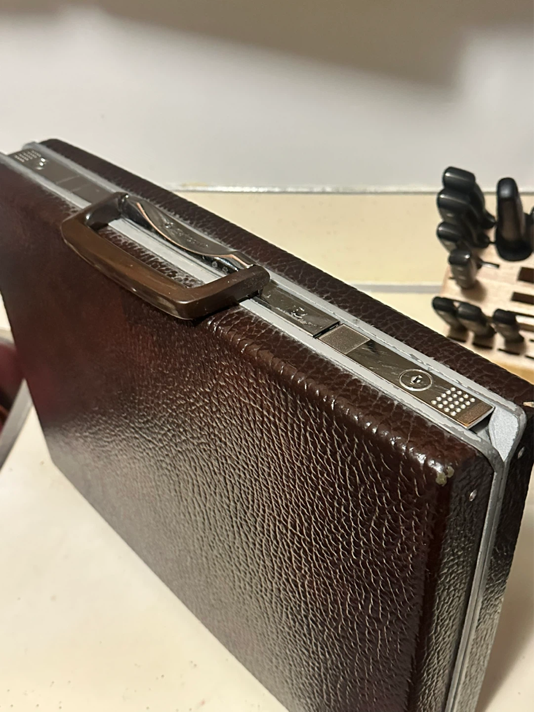 Vintage Samsonite Broker GL Hard Shell Brown Briefcase 80s Style - photo 3