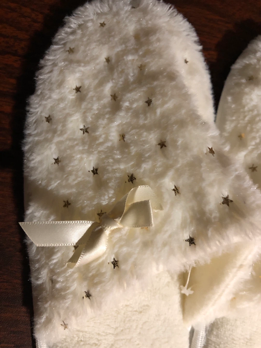 Women's Fuzzy Star Slippers - Size M - photo 2