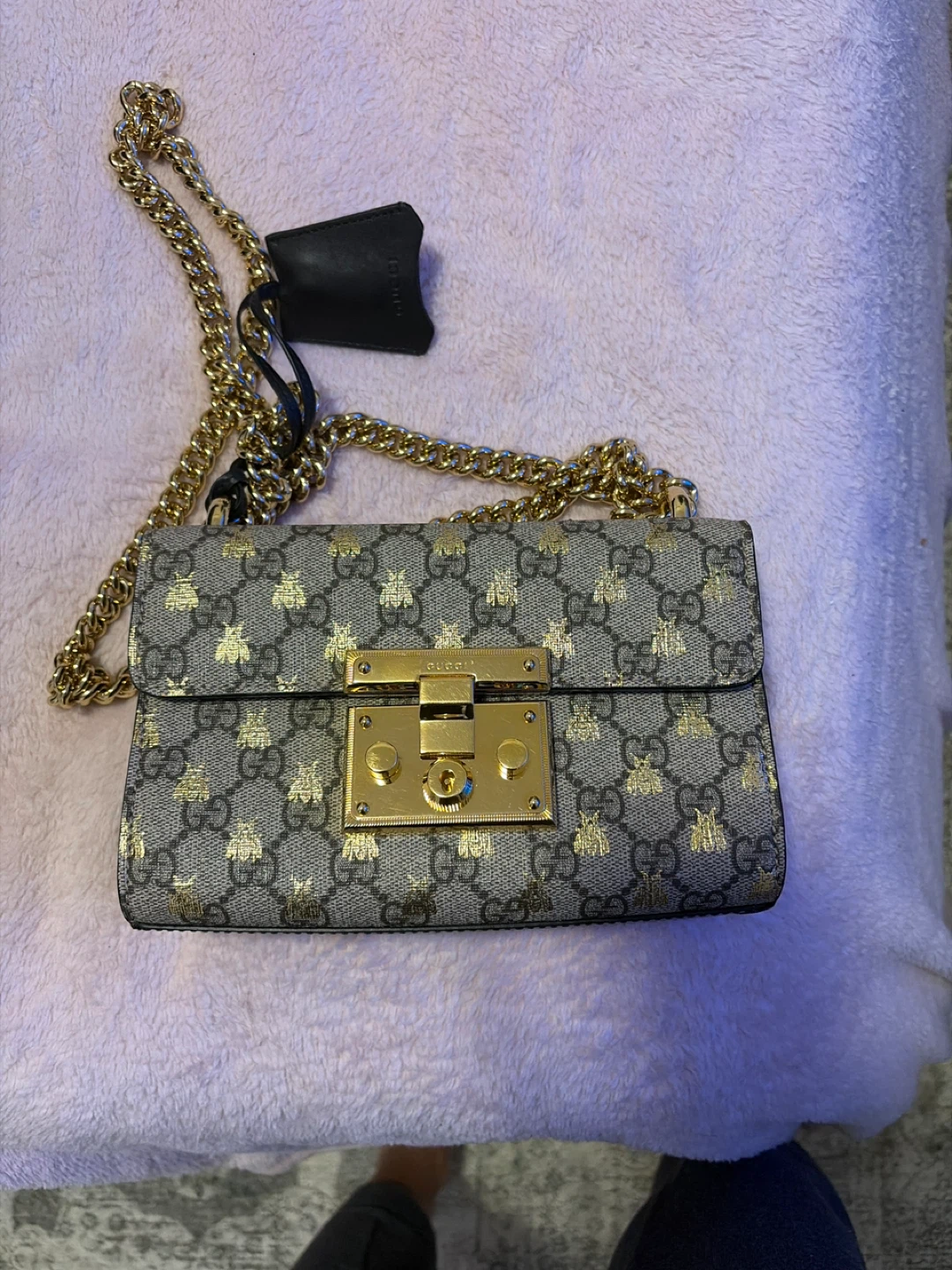 Gucci Bee Print Chain Shoulder Bag