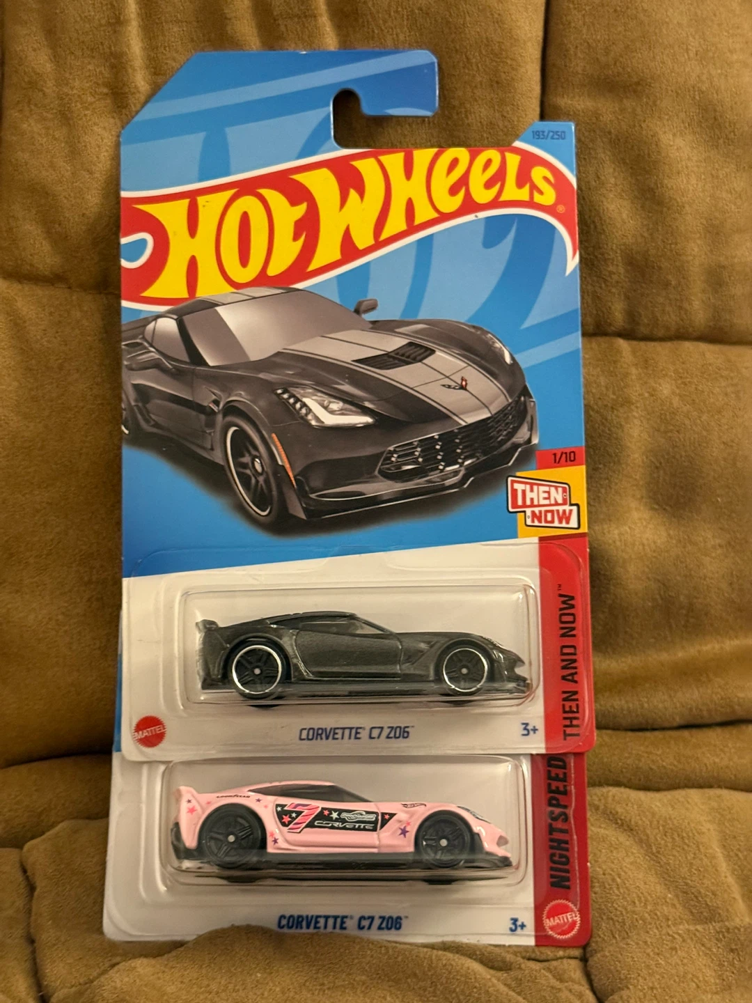 Hot Wheels Corvette C7 Z06 (Pink & Black) lot