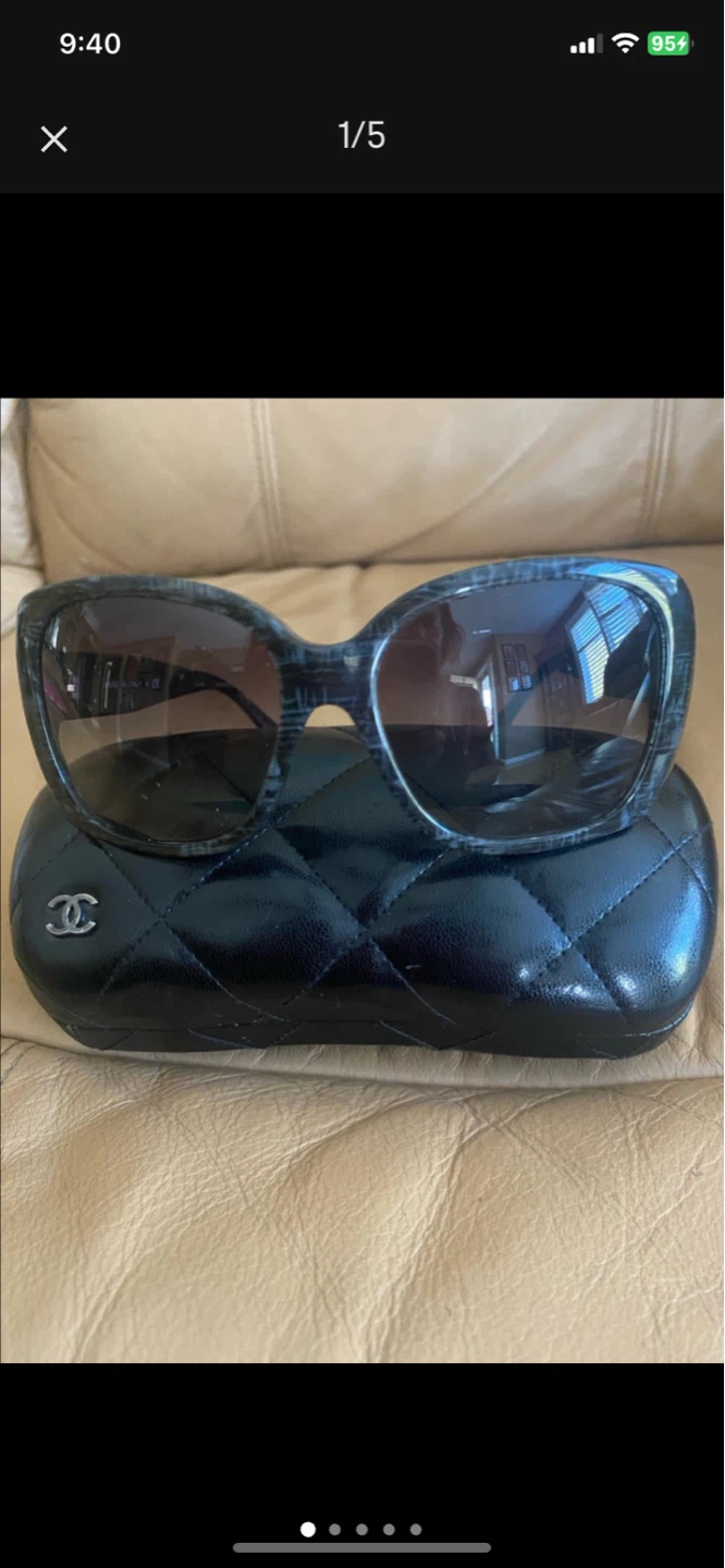 Chanel Women's Sunglasses - Black Tortoiseshell Pattern
