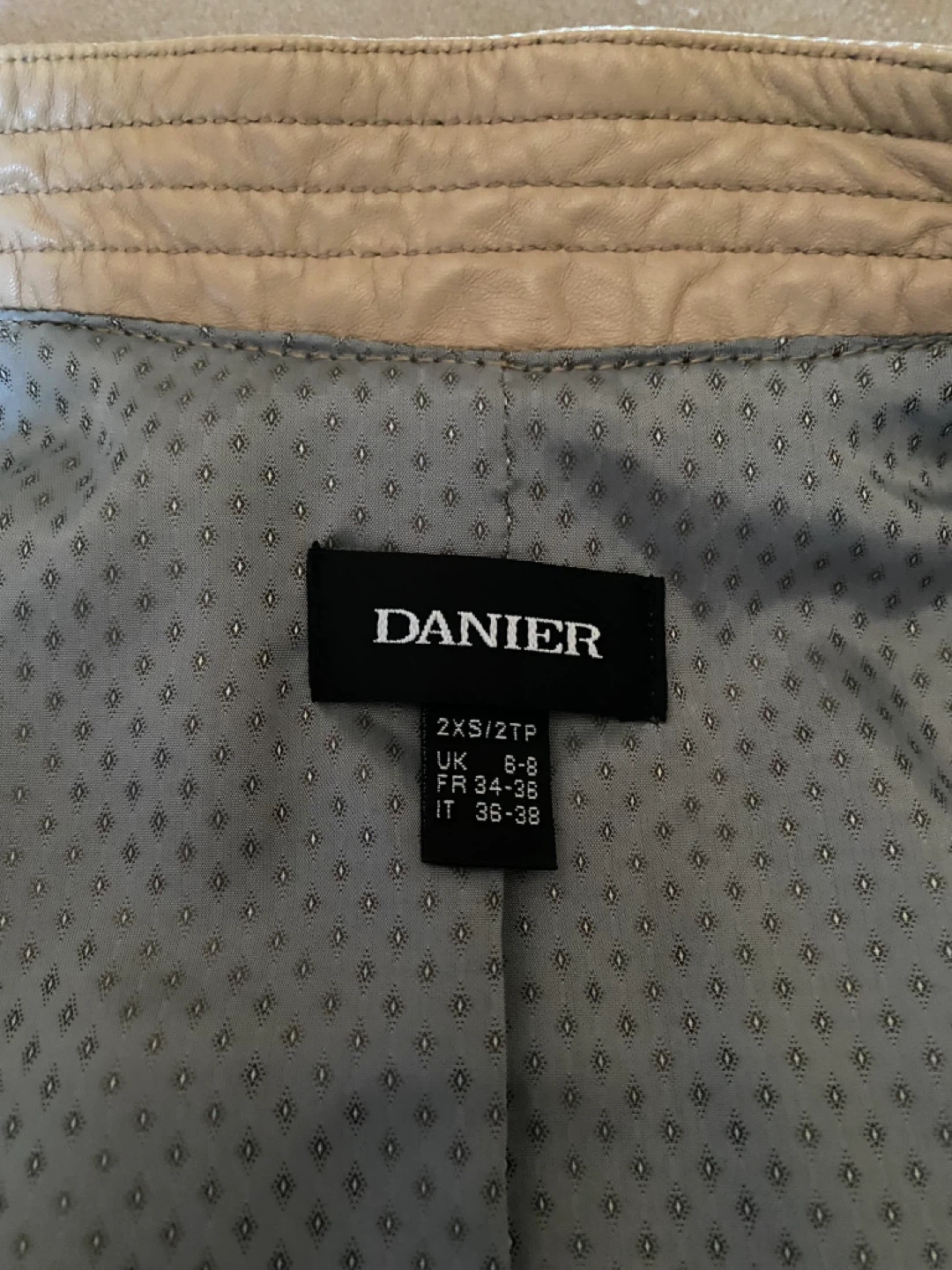 Danier Leather Moto Jacket - photo 5