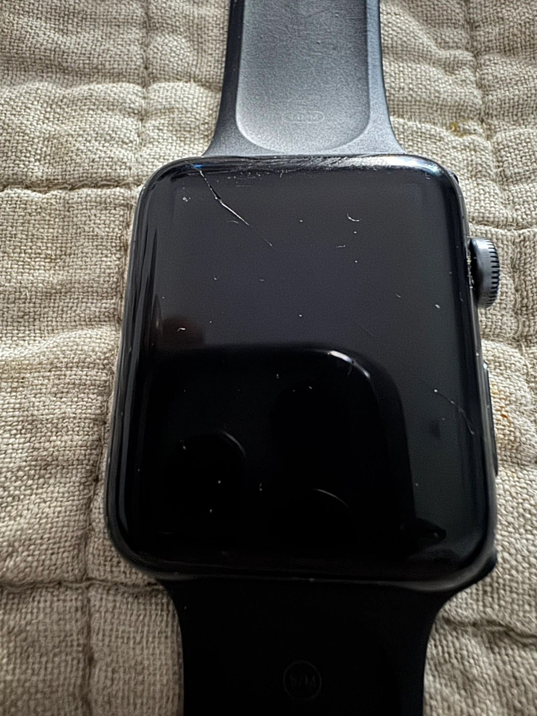 Apple Watch Series 3 - 42mm - Black - photo 4