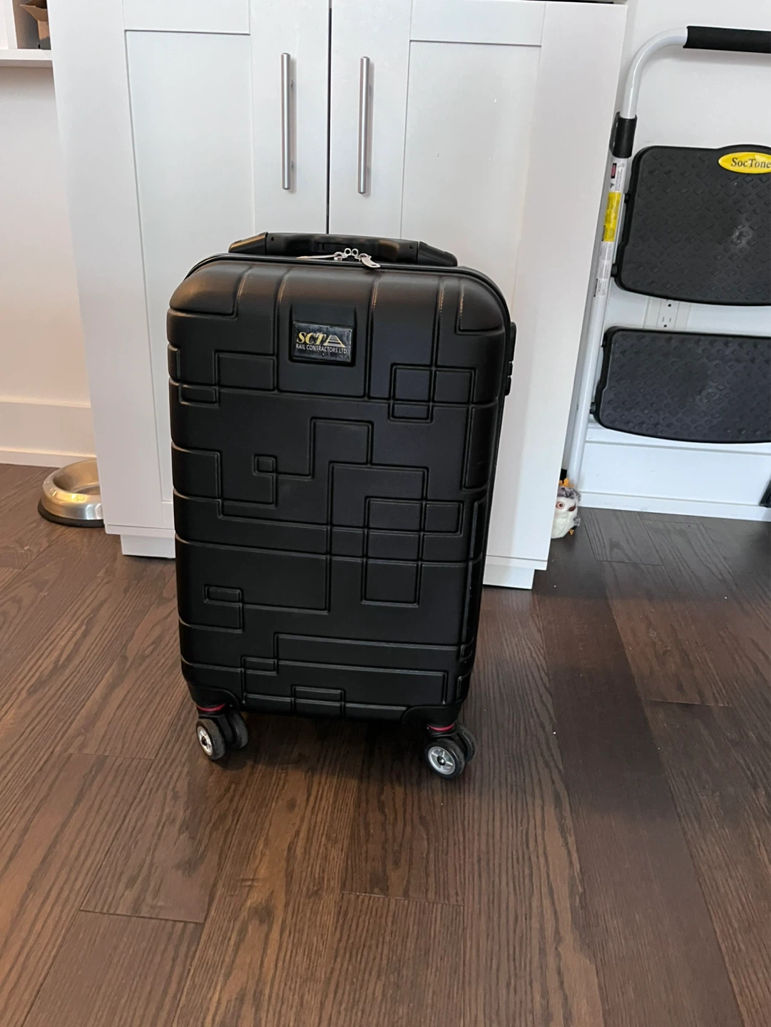 Carry-on luggage suitcase