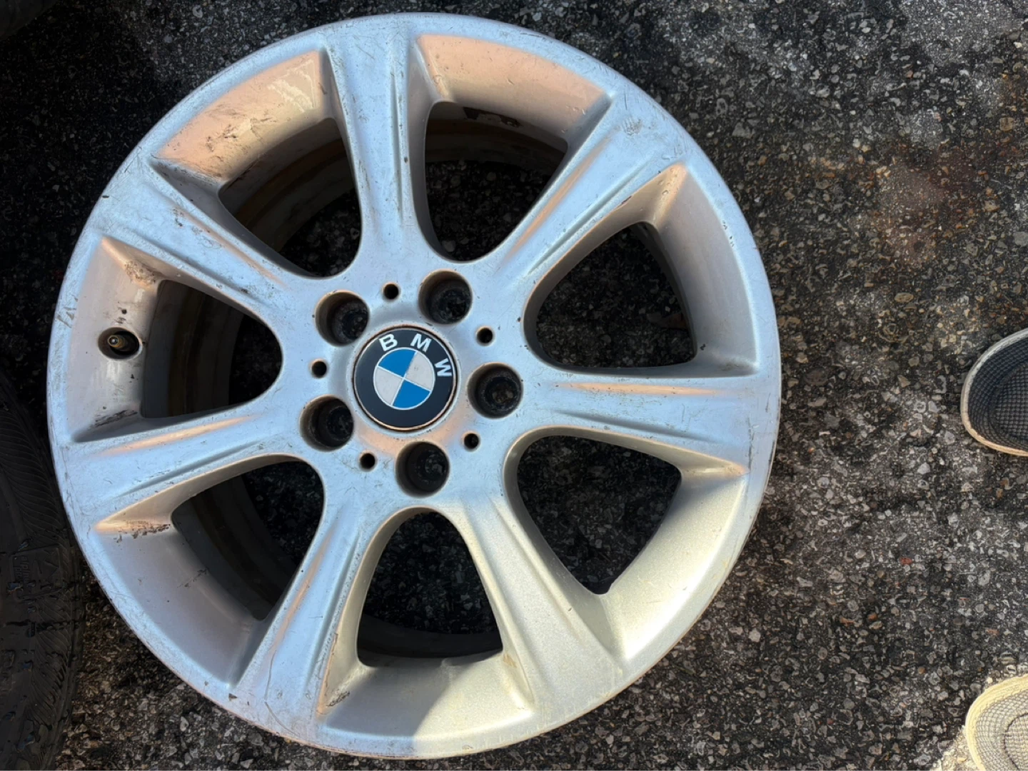 Set of 4 BMW Alloy Wheels with Tires - photo 2
